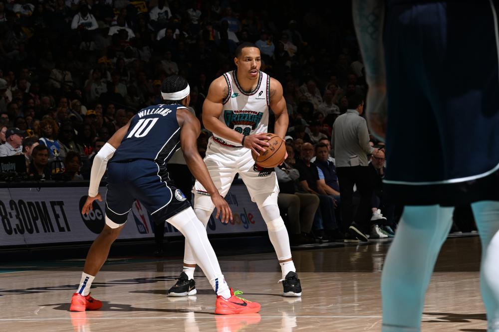 上保持着极 上保持着极